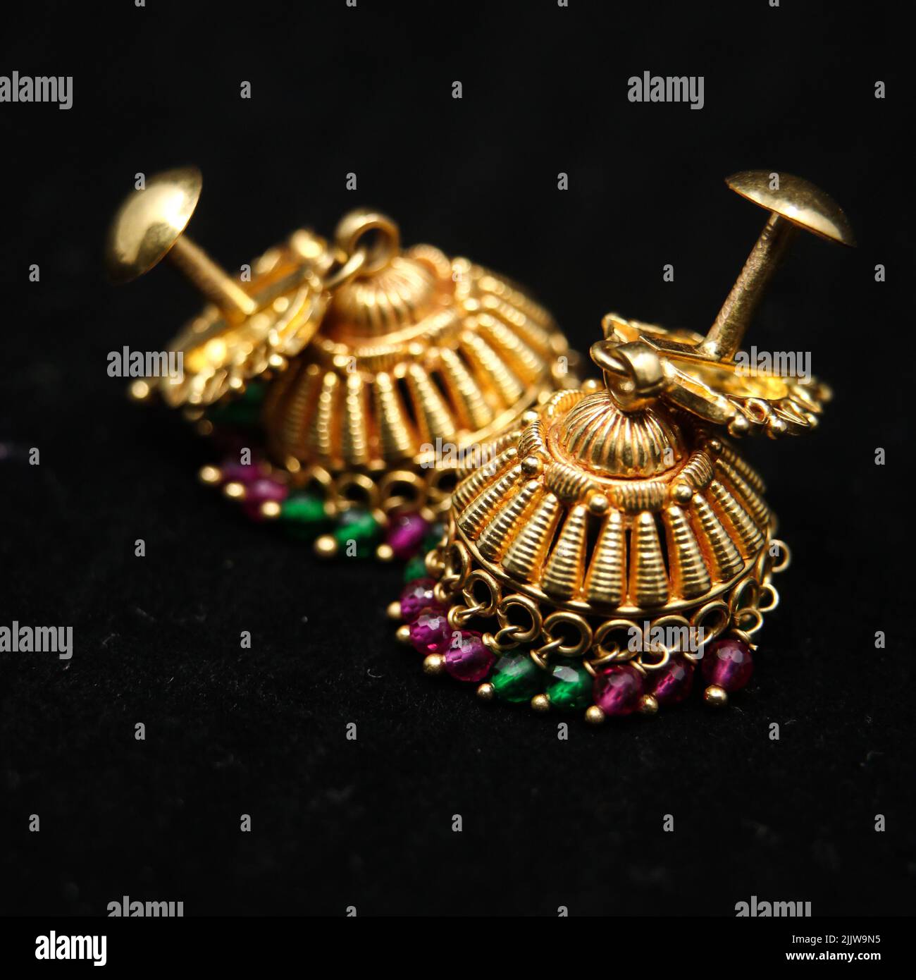 Ring Design 60
