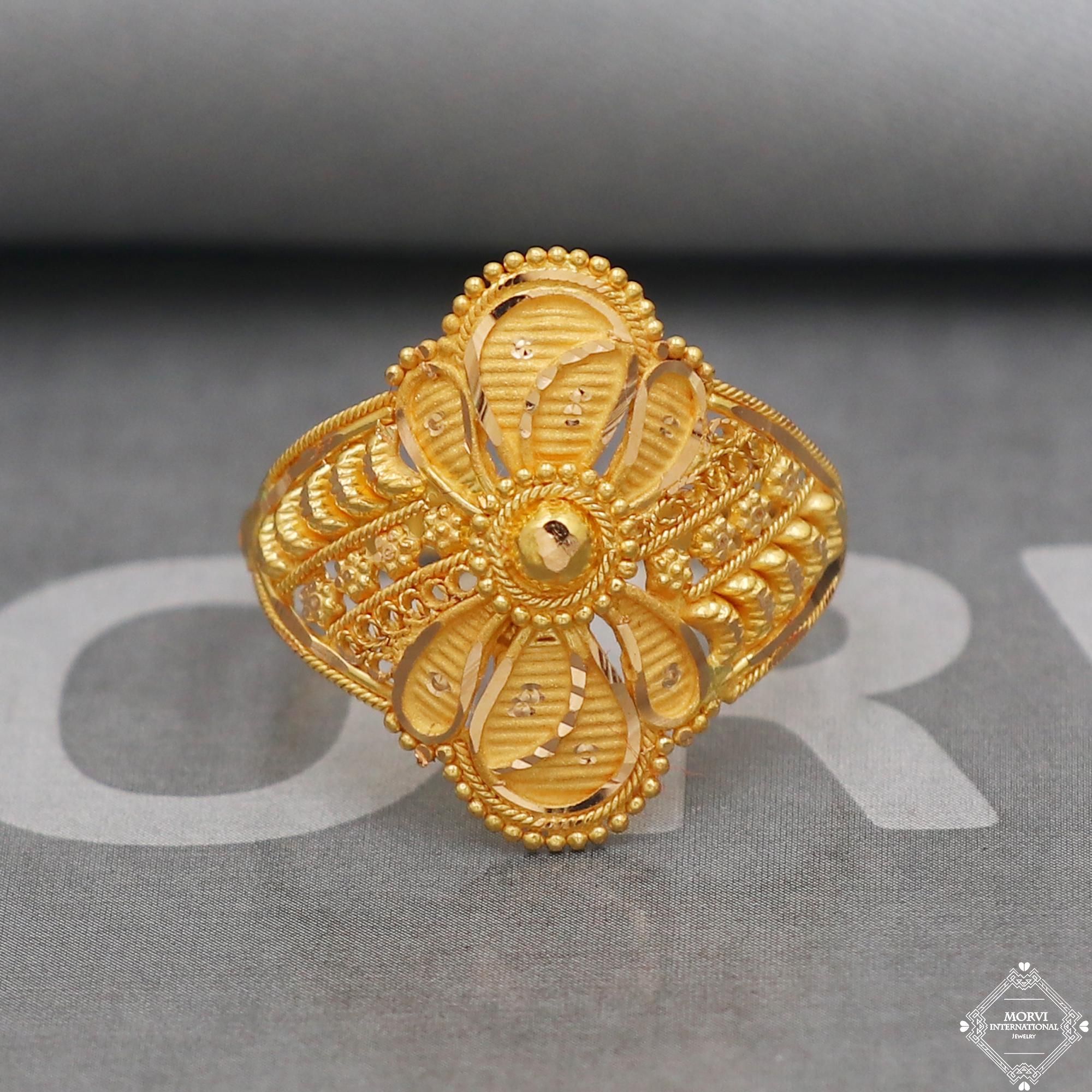 Ring Design 66