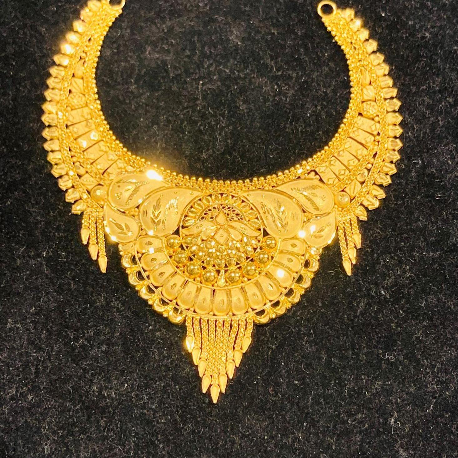 Necklace Design 33